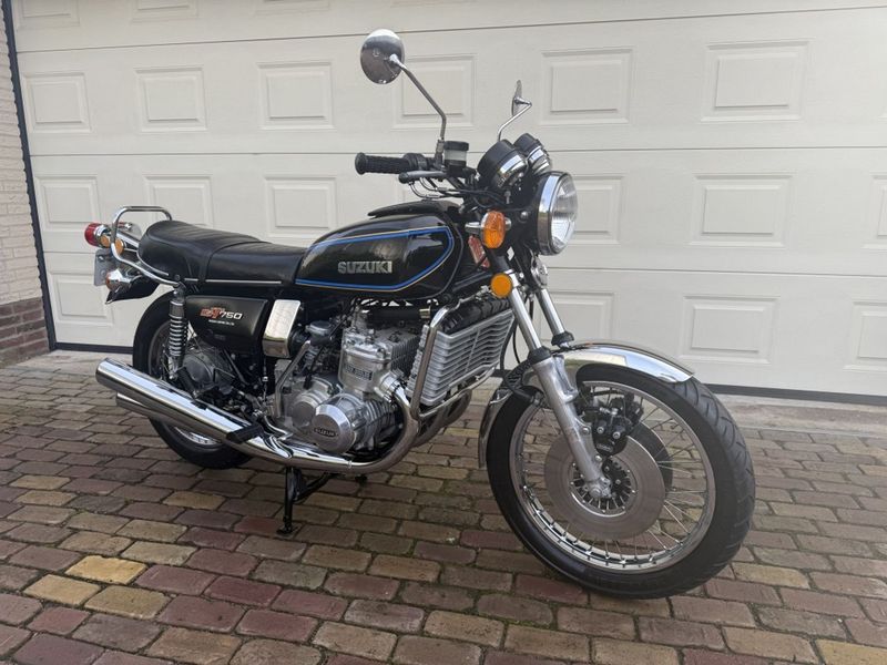 Suzuki GT 750 B 1977 occasion
