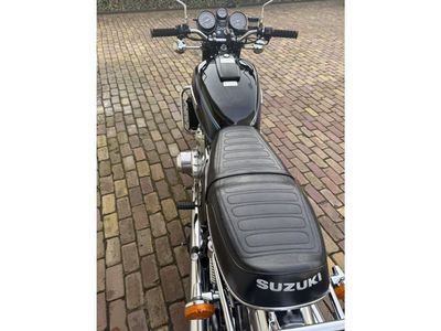 SUZUKI GT 750 – foto 3