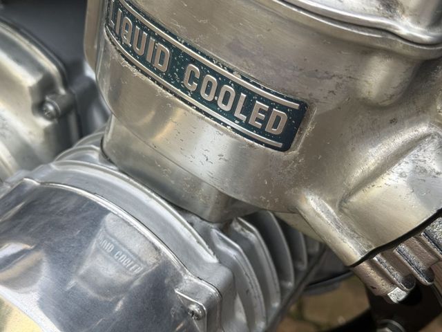 suzuki - gt-750