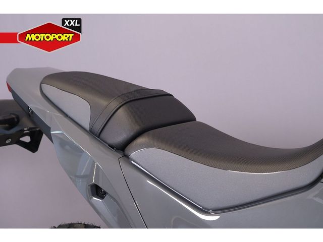 kawasaki - kle-500-se