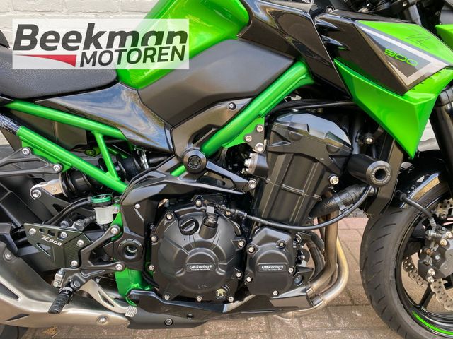 kawasaki - z900