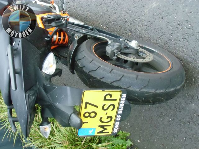 ktm - 690-duke