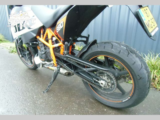 ktm - 690-duke