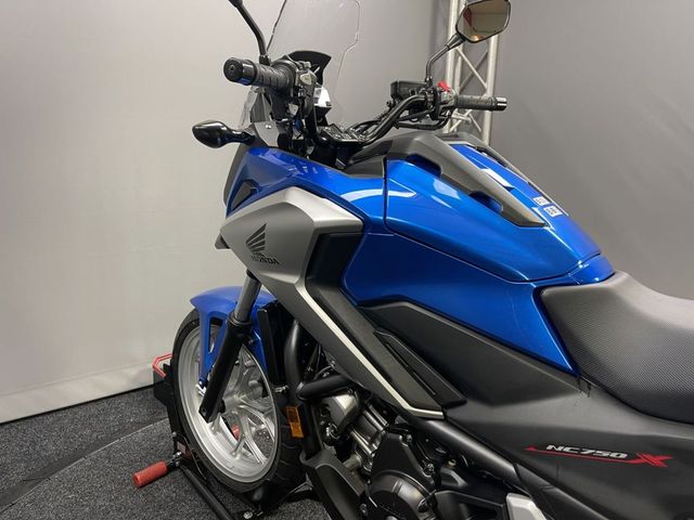 honda - nc-750-x-dct