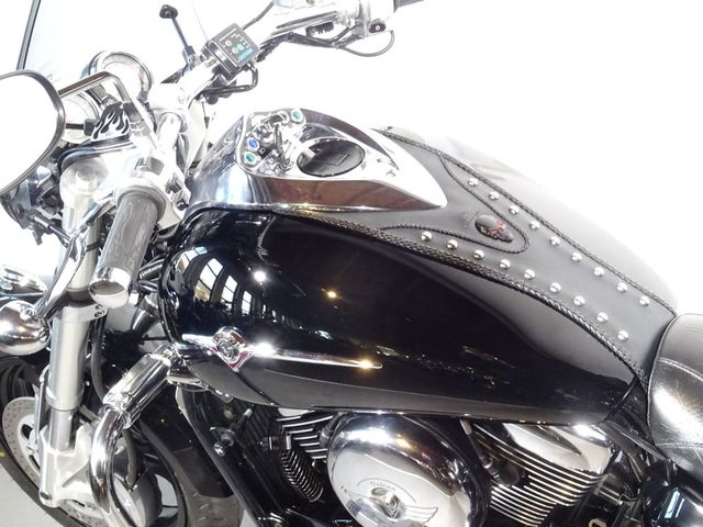 kawasaki - vn-1600-mean-streak