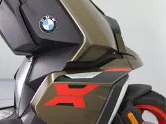 BMW C 400 X Kalamata metallic matt BTW Voertuig 2026 occasion – foto 14 van 16