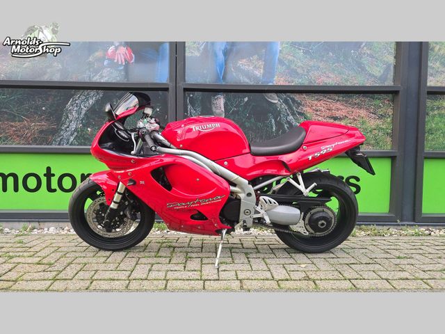 triumph - daytona-t--595