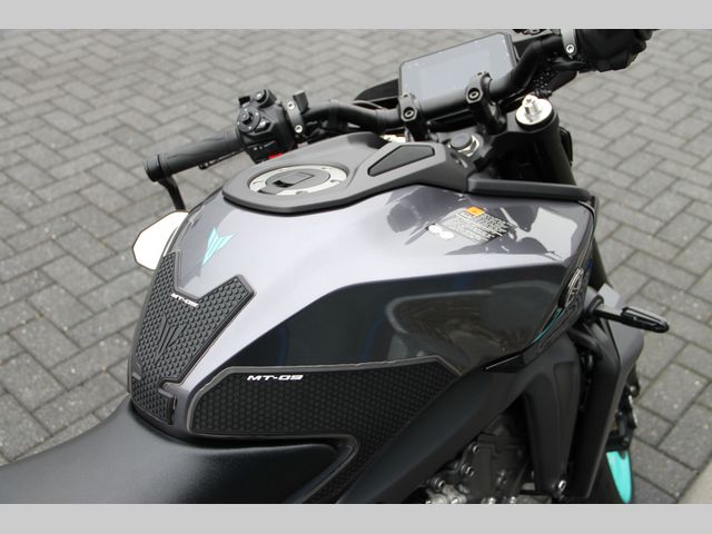 yamaha - mt-09