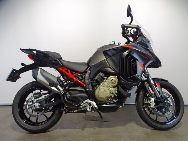 ducati - multistrada-v4-s-grand-tour