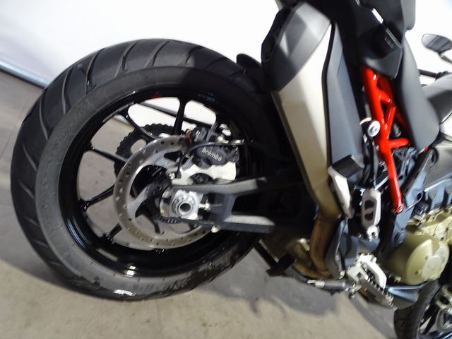 ducati - multistrada-v4-s-grand-tour
