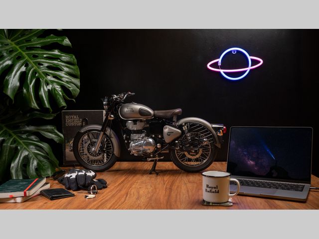 royal-enfield - classic-500