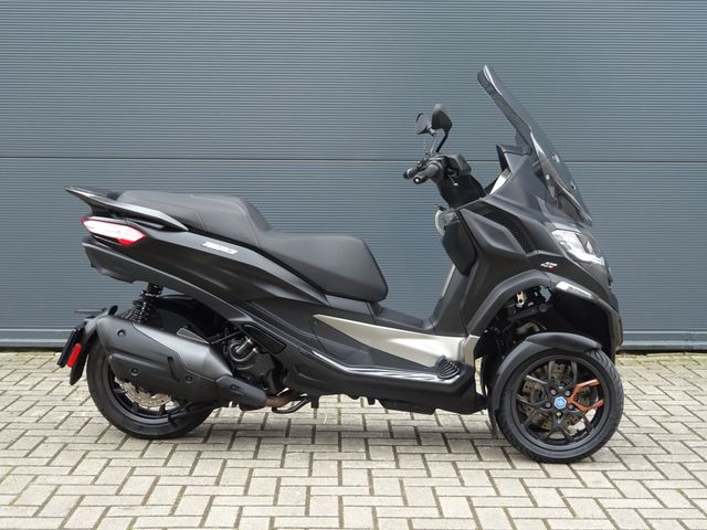 piaggio - mp3-530-hpe-advance-exlusive