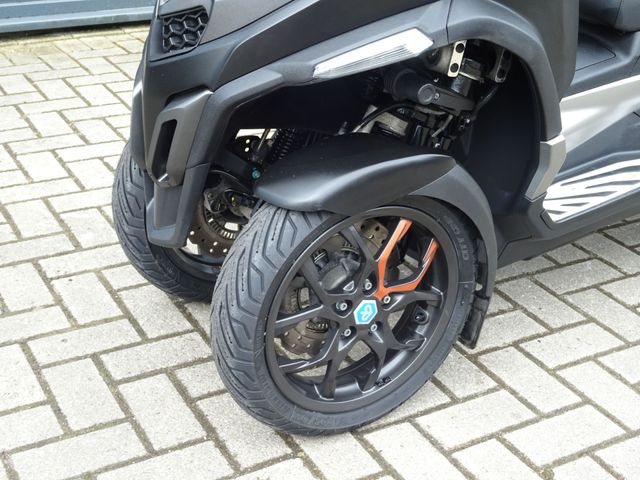 piaggio - mp3-530-hpe-advance-exlusive