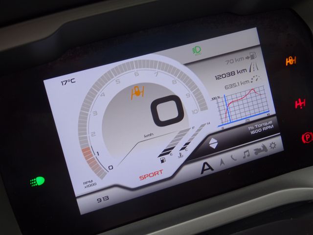 piaggio - mp3-530-hpe-advance-exlusive