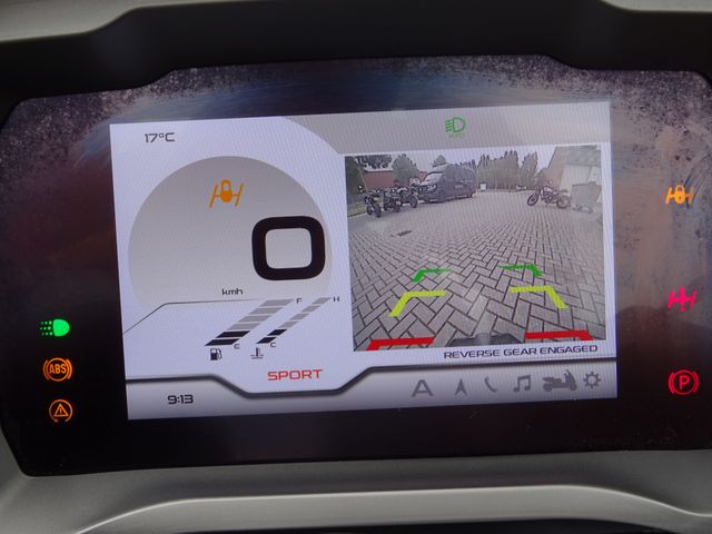 piaggio - mp3-530-hpe-advance-exlusive