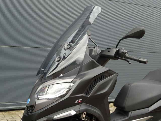 piaggio - mp3-530-hpe-advance-exlusive