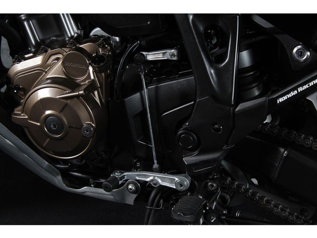 honda - crf-1100-l-africa-twin-adventure-sports