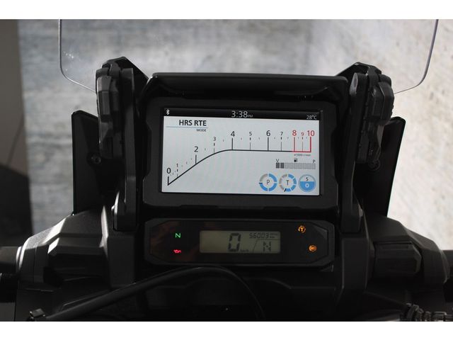 honda - crf-1100-l-africa-twin-adventure-sports