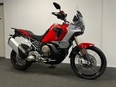 MV Agusta Enduro Veloce 2025 nieuw – foto 5 van 27