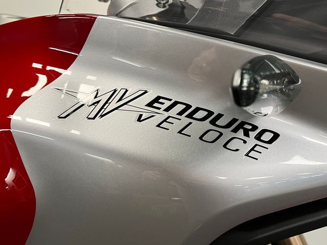 mv-agusta - enduro-veloce