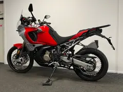 MV Agusta Enduro Veloce 2025 nieuw – foto 18 van 27