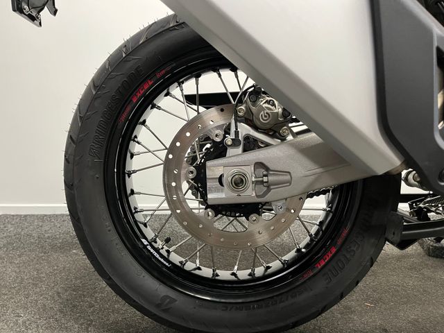 mv-agusta - enduro-veloce