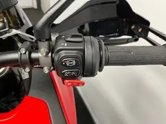 MV Agusta Enduro Veloce 2025 nieuw – foto 25 van 27