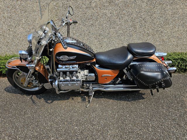 honda - f6-c--gl-1500-valkyrie