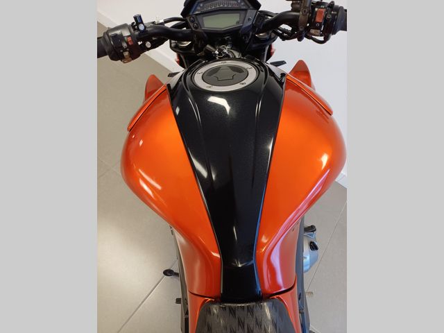 kawasaki - z1000-abs