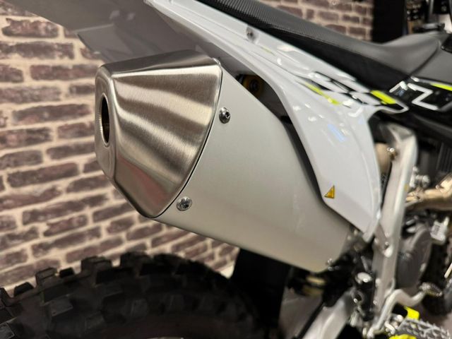 triumph - tr-450-x-rc