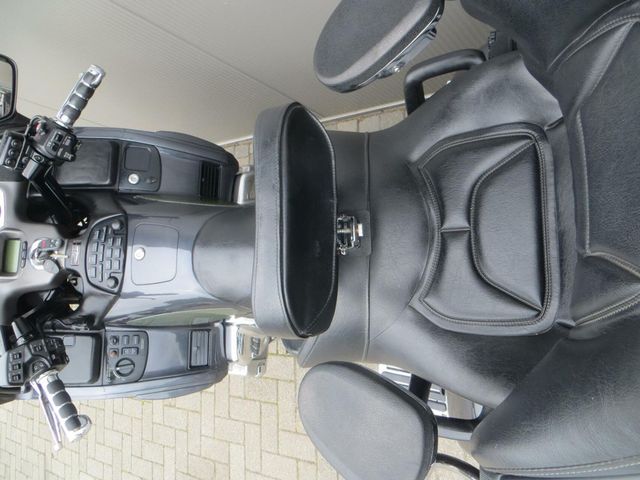 honda - gl-1800-goldwing-abs