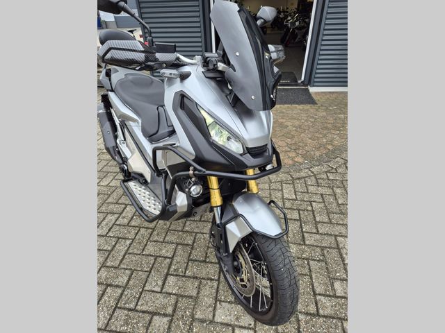 honda - x-adv