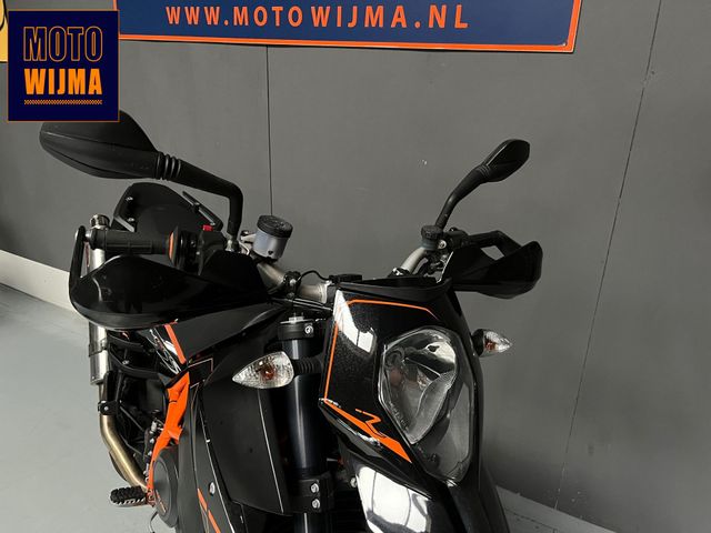 ktm - 690-supermoto-r