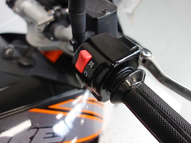 ktm - 690-duke