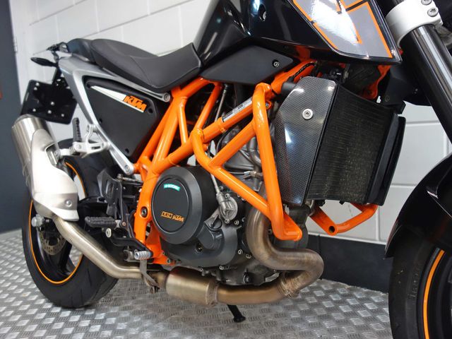 ktm - 690-duke