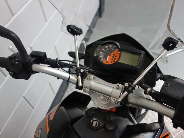 ktm - 690-duke