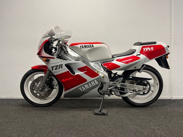 yamaha - tzr-250