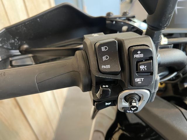 yamaha - tracer-9-gt--