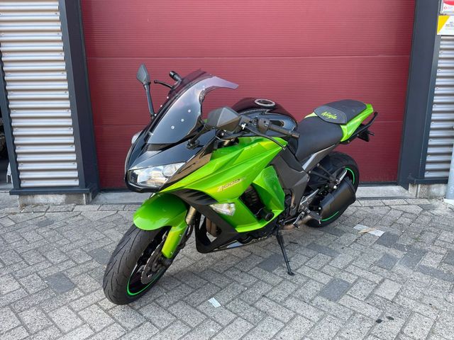 kawasaki - z-1000-sx-abs