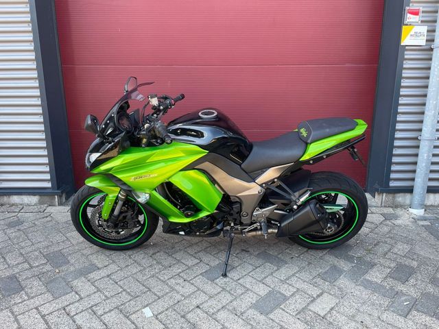 kawasaki - z-1000-sx-abs