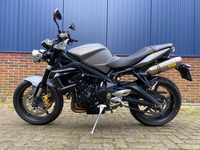 triumph - street-triple-r