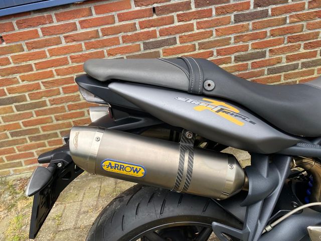 triumph - street-triple-r