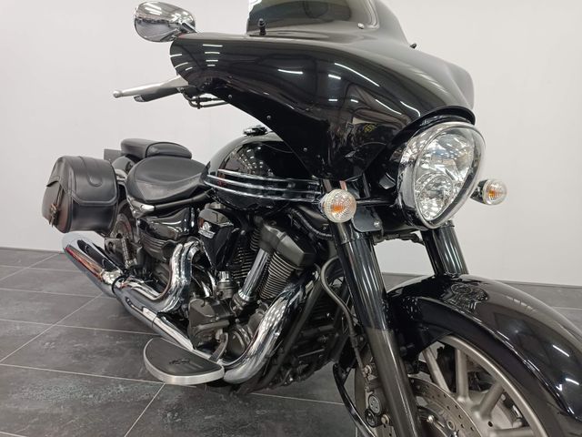 yamaha - xv-1900-midnight-star