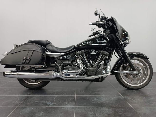 yamaha - xv-1900-midnight-star