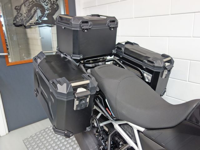 suzuki - v-strom-800