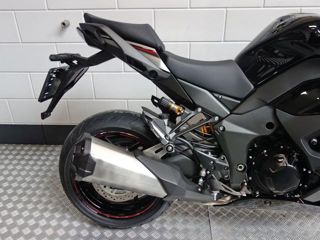 kawasaki - ninja-1100-sx-se