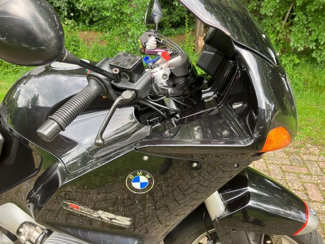 bmw - r-1100-rs