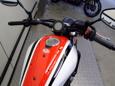 YAMAHA XSR 700 ABS – foto 4