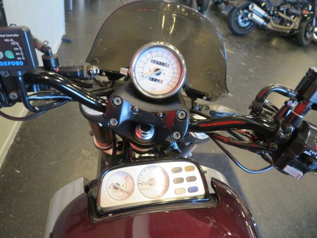 yamaha - vmx-1200-v-max