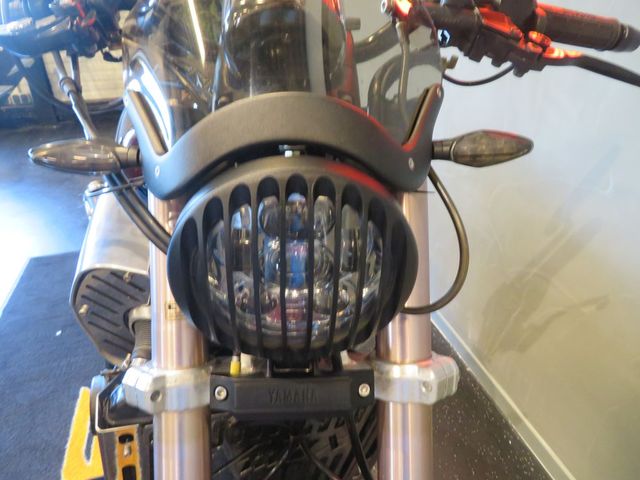 yamaha - vmx-1200-v-max